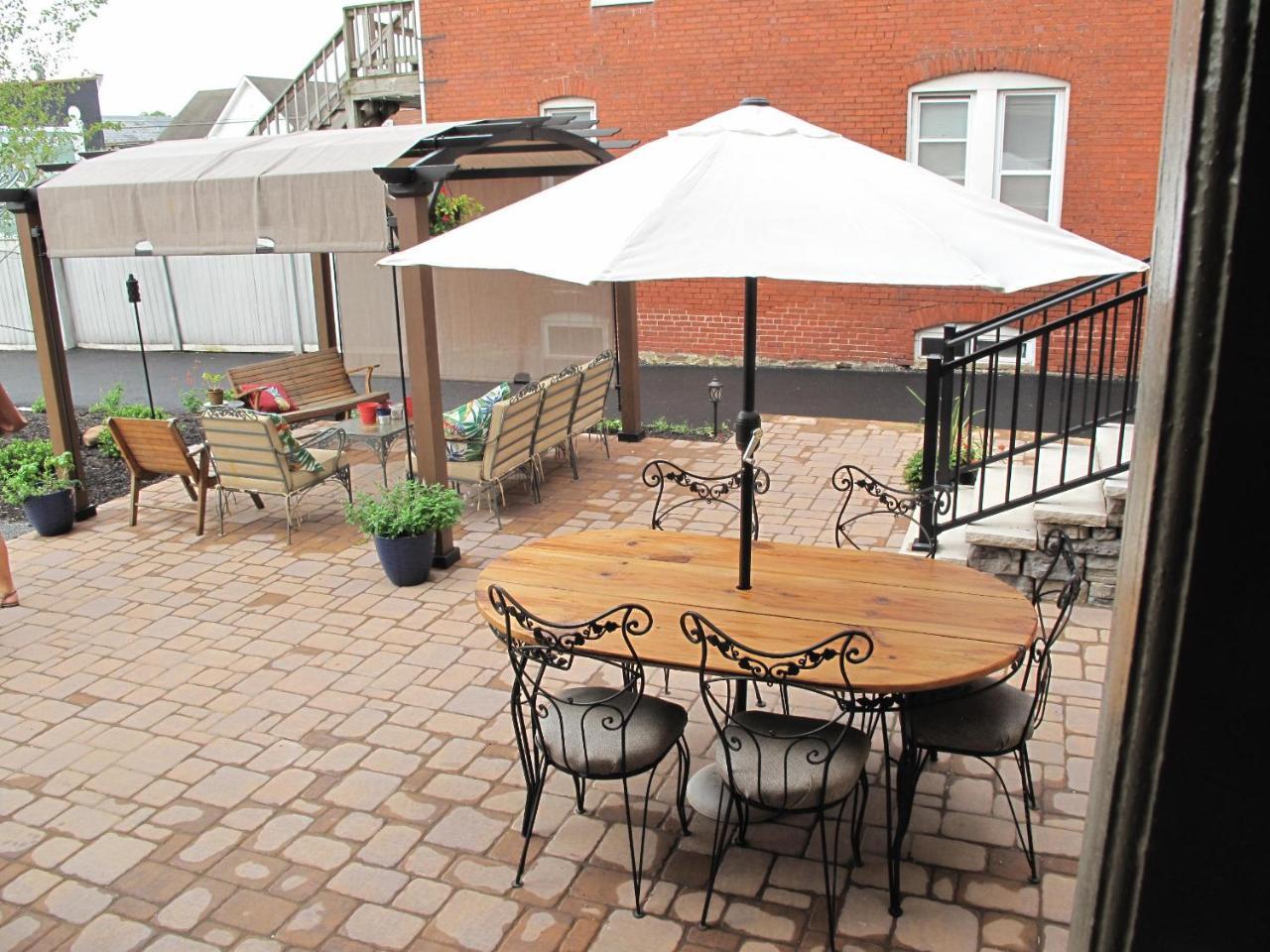 Georges On York B&B Taneytown Exteriör bild